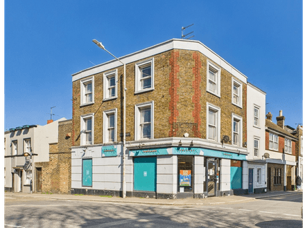 FREEHOLD MIXED COMMERCIAL AND RESIDENTIAL INVESTMENT PROPERTY
